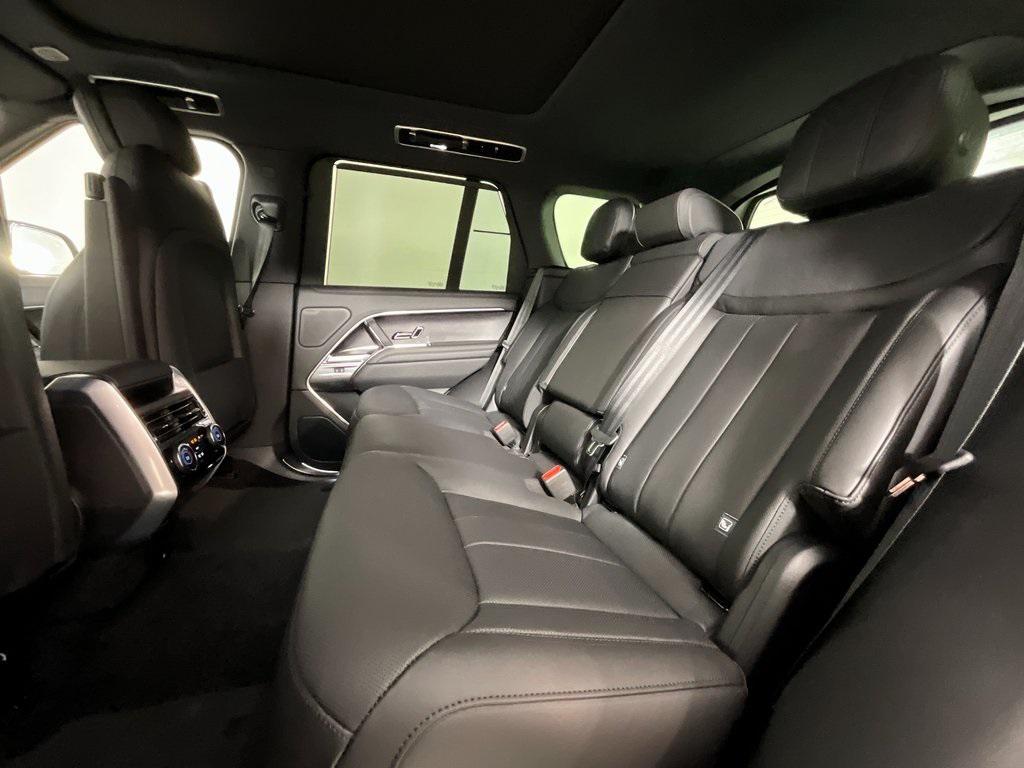 new 2025 Land Rover Range Rover car, priced at $158,370