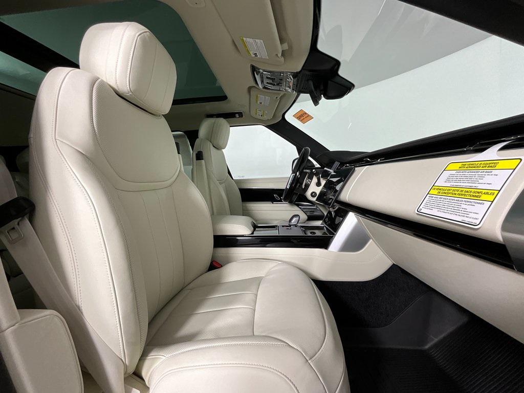 new 2025 Land Rover Range Rover car, priced at $141,135