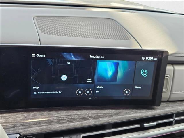 used 2024 Hyundai Santa Fe car, priced at $33,092