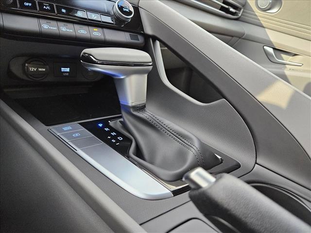 new 2025 Hyundai Elantra car, priced at $22,682