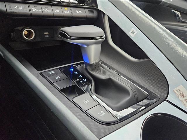 new 2025 Hyundai Elantra car, priced at $31,552