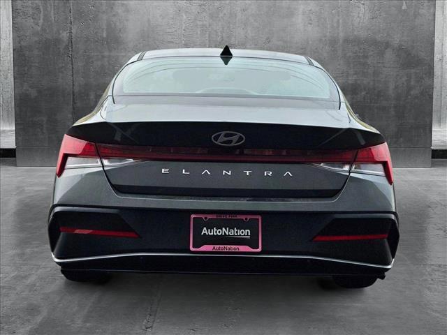 new 2025 Hyundai Elantra car, priced at $25,661