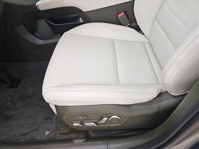 new 2025 Hyundai SANTA FE HEV car, priced at $49,672