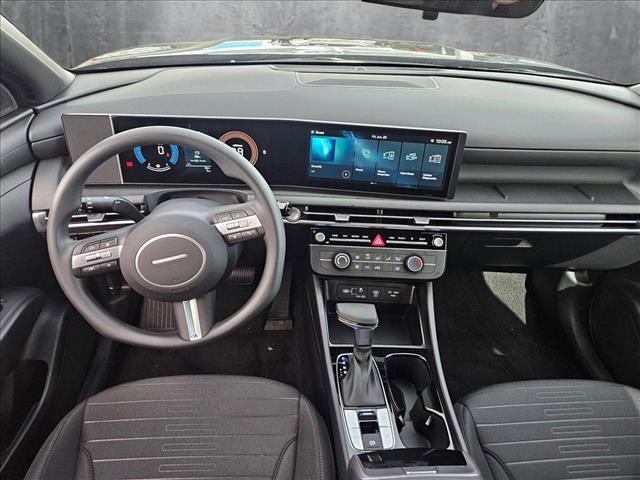 new 2025 Hyundai SANTA CRUZ car, priced at $28,684