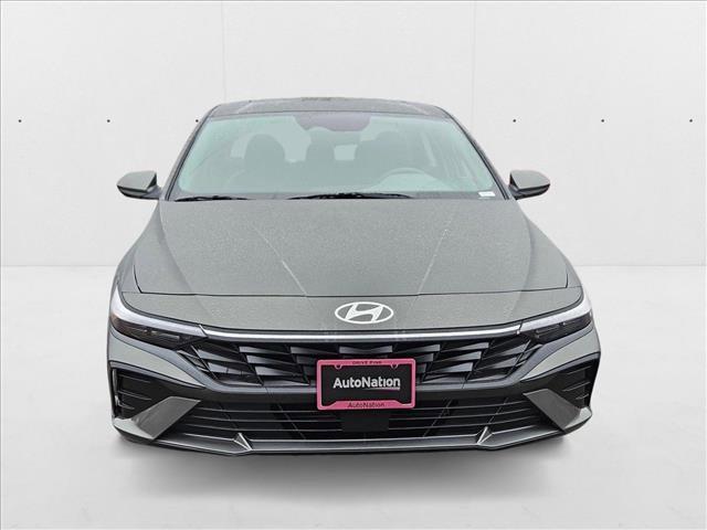 new 2025 Hyundai Elantra car, priced at $26,658
