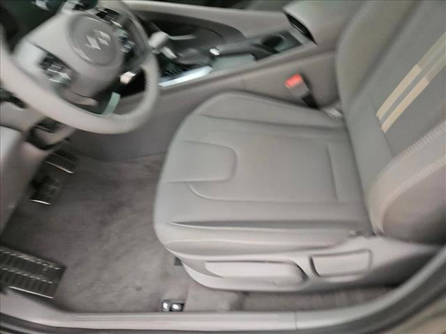 new 2025 Hyundai Elantra car, priced at $22,193