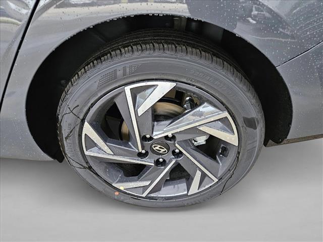 new 2025 Hyundai Elantra car, priced at $22,193