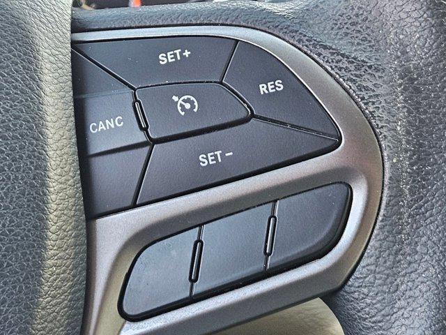 used 2019 Jeep Cherokee car, priced at $12,991