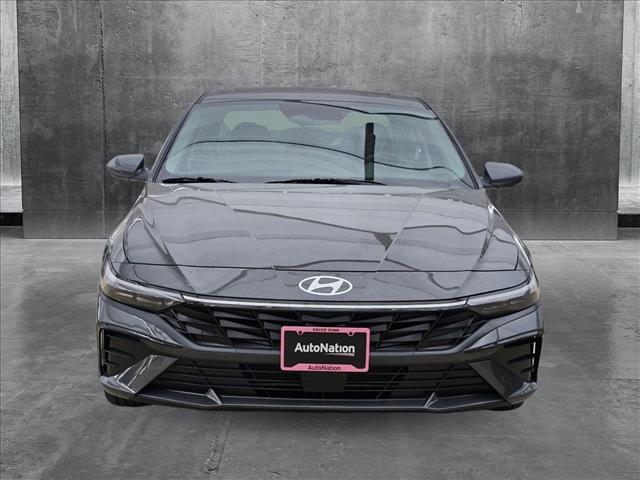 new 2025 Hyundai Elantra car, priced at $26,622