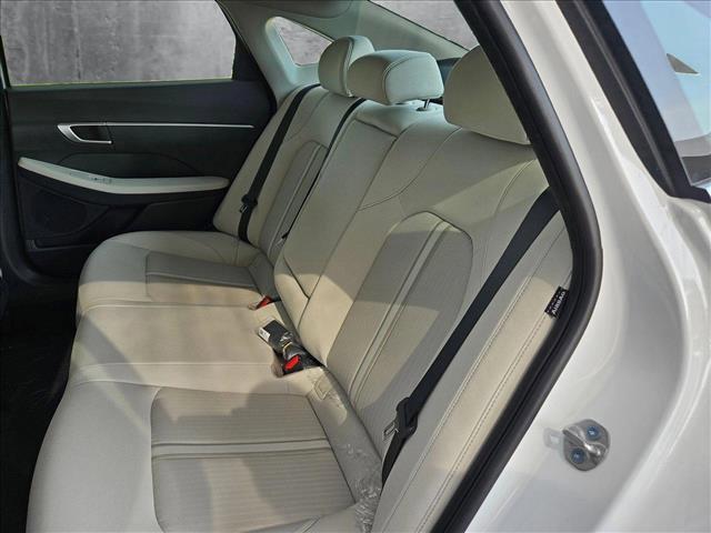 new 2025 Hyundai Sonata Hybrid car, priced at $33,021