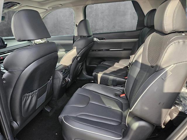 new 2025 Hyundai Palisade car, priced at $45,717