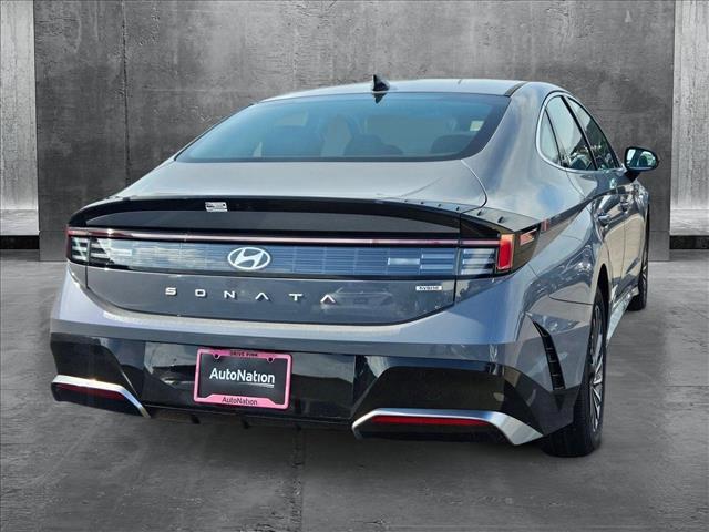 new 2025 Hyundai Sonata Hybrid car, priced at $32,509