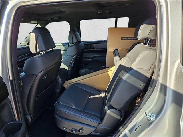 new 2026 Hyundai SANTA FE HEV car, priced at $50,062