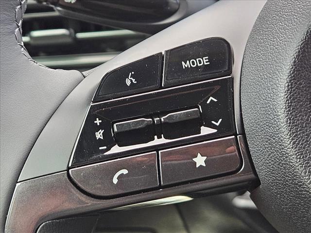new 2025 Hyundai Elantra car, priced at $24,544