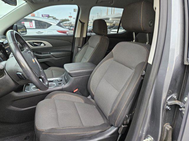 used 2020 Chevrolet Traverse car, priced at $20,021