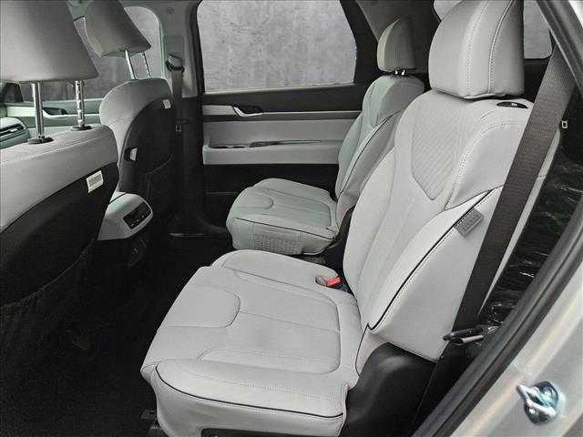 new 2025 Hyundai Palisade car, priced at $41,227