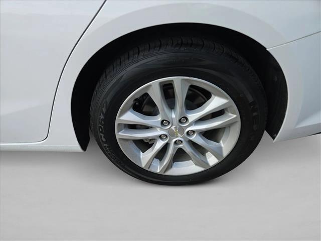 used 2016 Chevrolet Malibu car, priced at $9,997