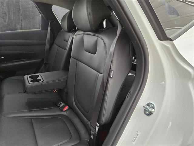 new 2025 Hyundai TUCSON Hybrid car, priced at $38,197
