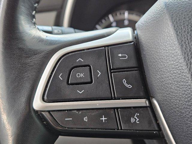 used 2022 Toyota Highlander car, priced at $33,669