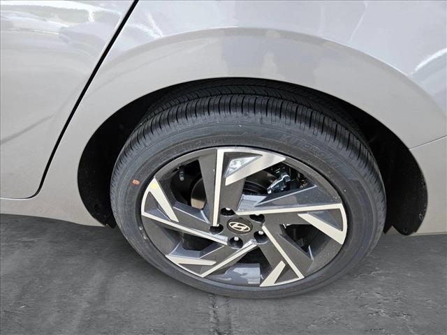 new 2025 Hyundai Elantra car, priced at $27,743