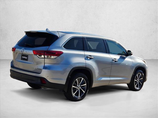 used 2017 Toyota Highlander car, priced at $19,491