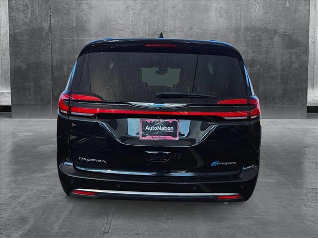 used 2021 Chrysler Pacifica car, priced at $28,991