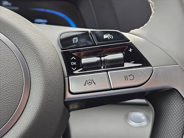 new 2025 Hyundai Elantra car, priced at $25,033