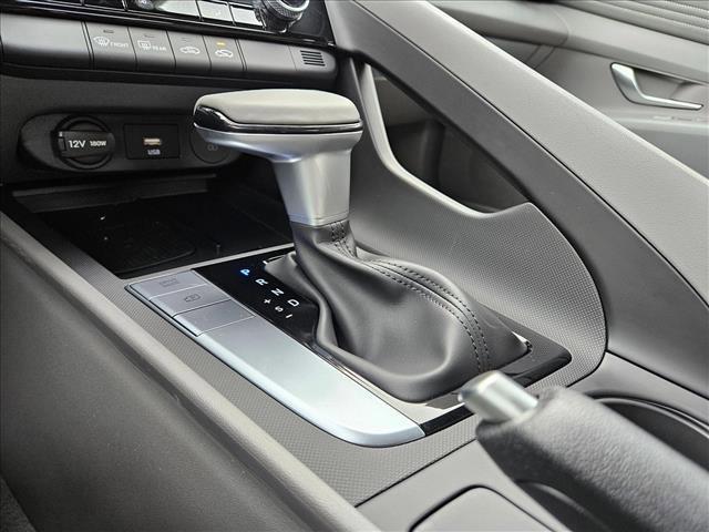 new 2025 Hyundai Elantra car, priced at $25,033
