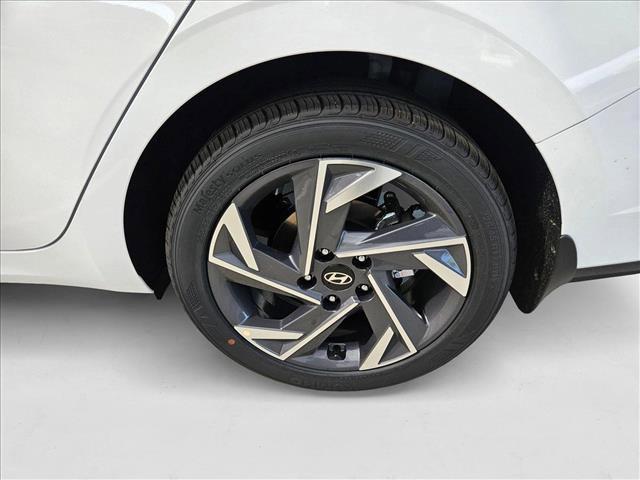 new 2025 Hyundai Elantra car, priced at $25,033