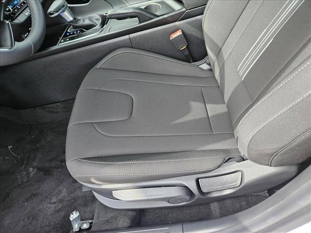 new 2025 Hyundai Elantra car, priced at $25,033