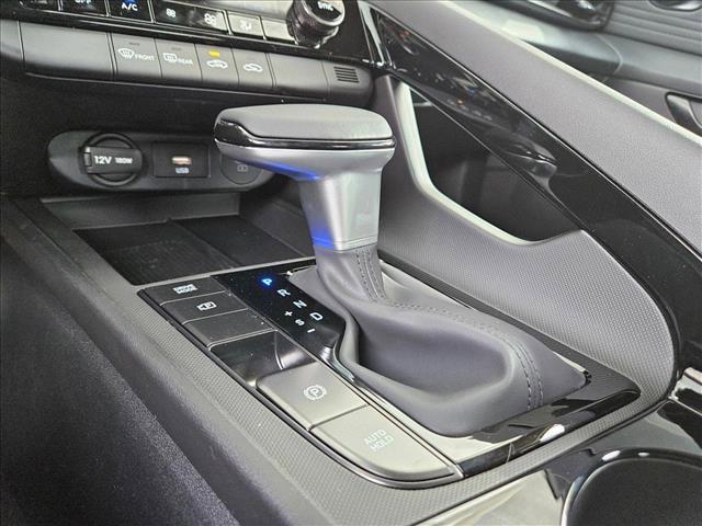 new 2025 Hyundai Elantra car, priced at $28,521