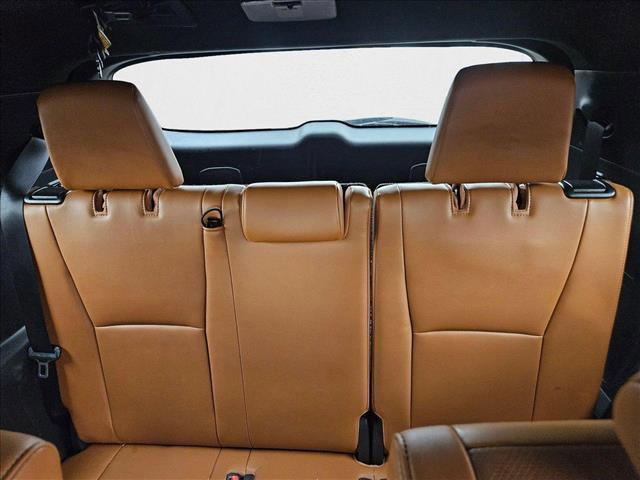 used 2021 Toyota Highlander car, priced at $27,497