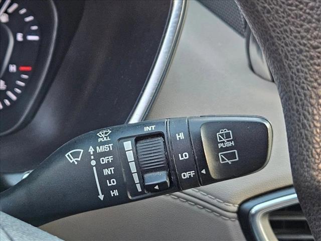 used 2020 Hyundai Santa Fe car, priced at $17,170