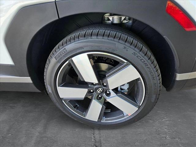 new 2025 Hyundai Santa Fe car, priced at $46,686