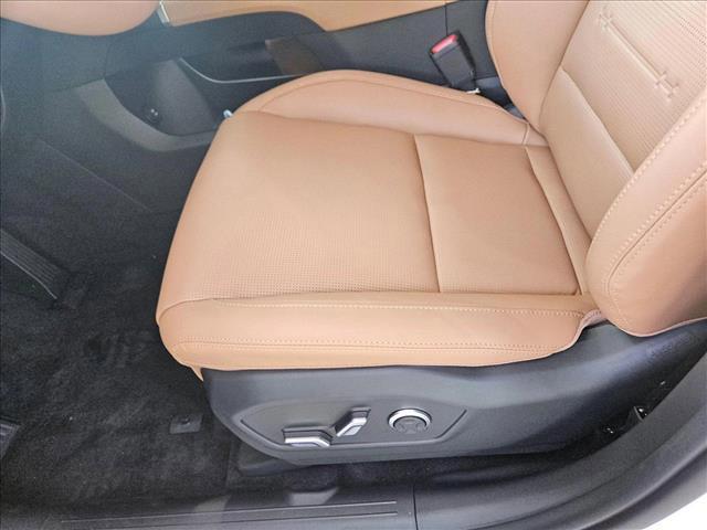 new 2025 Hyundai Santa Fe car, priced at $46,686