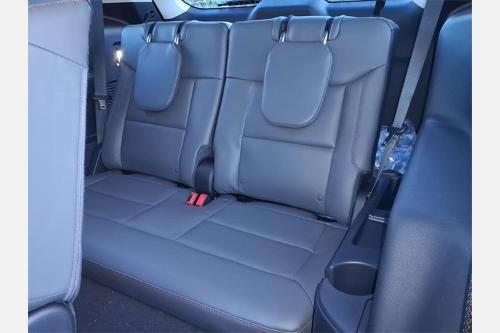 new 2025 Ford Explorer car, priced at $48,305