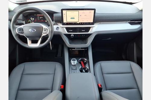 new 2025 Ford Explorer car, priced at $48,305