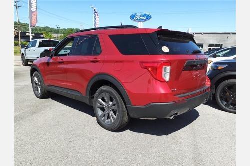 new 2024 Ford Explorer car, priced at $48,175