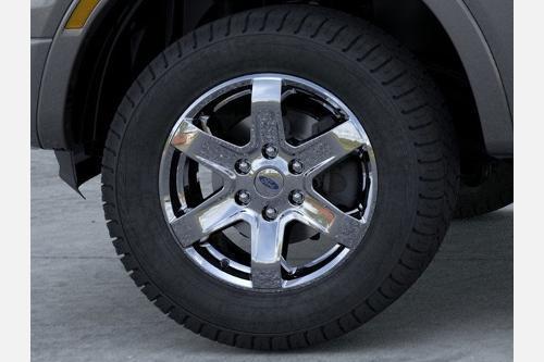 new 2025 Ford Ranger car, priced at $40,240