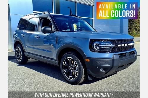 new 2025 Ford Bronco Sport car, priced at $39,665
