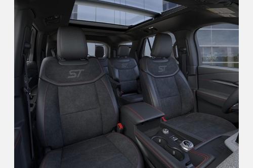 new 2025 Ford Explorer car, priced at $58,150