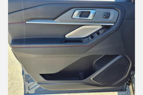new 2025 Ford Explorer car, priced at $58,150