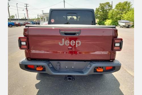 used 2021 Jeep Gladiator car, priced at $38,600