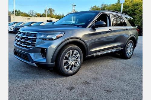 new 2025 Ford Explorer car, priced at $47,500