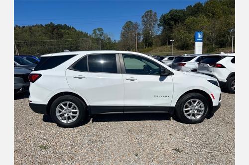 used 2023 Chevrolet Equinox car, priced at $21,500