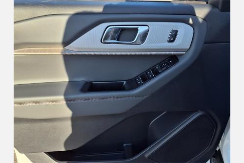 new 2025 Ford Explorer car, priced at $41,240