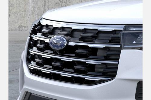 new 2025 Ford Explorer car, priced at $41,240