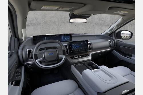 new 2025 Ford Expedition Max car, priced at $93,195