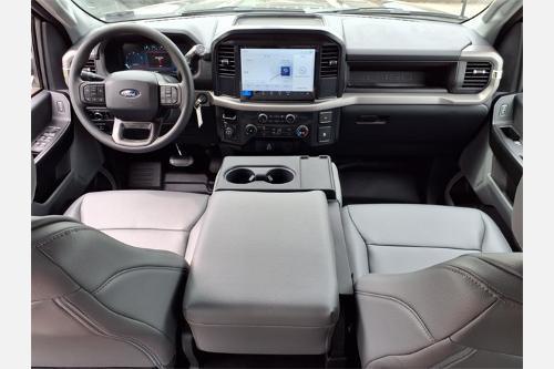 new 2025 Ford F-150 car, priced at $52,640