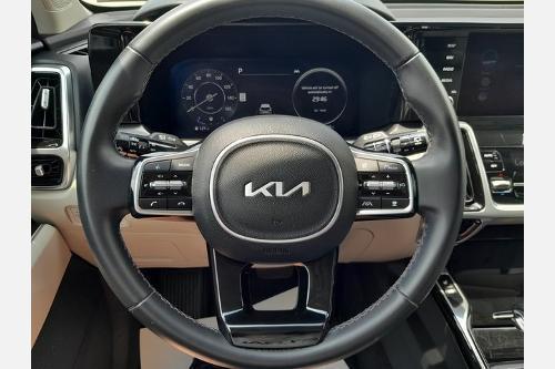 used 2023 Kia Sorento car, priced at $31,603